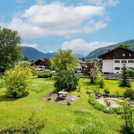 Apartment Haus Enzian *